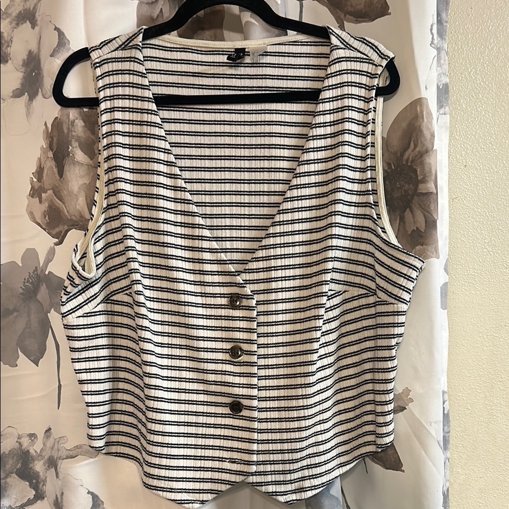 Divided vest